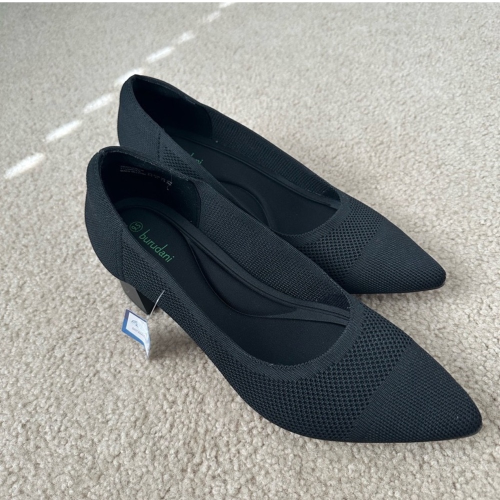 Burudani Pumps
